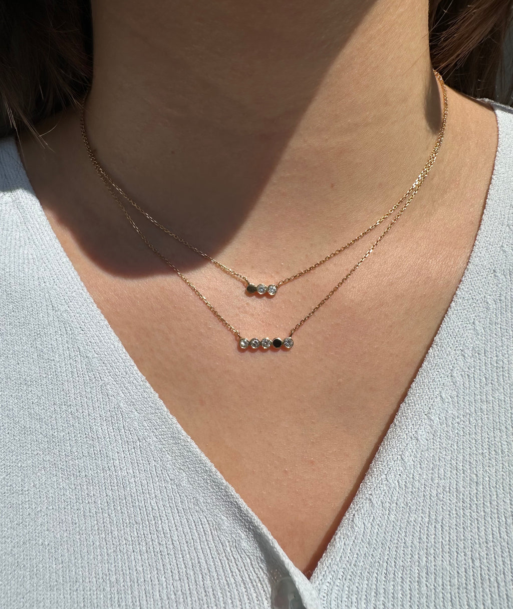 Collier 3 Confettis Laque